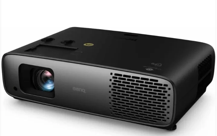 BenQ W4100i 4K 4LED Ev Sineması fiyat ve özellikleri